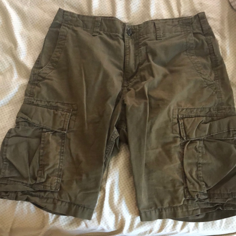 Gap Dark Green “Lived In Short” Cargo Shorts
